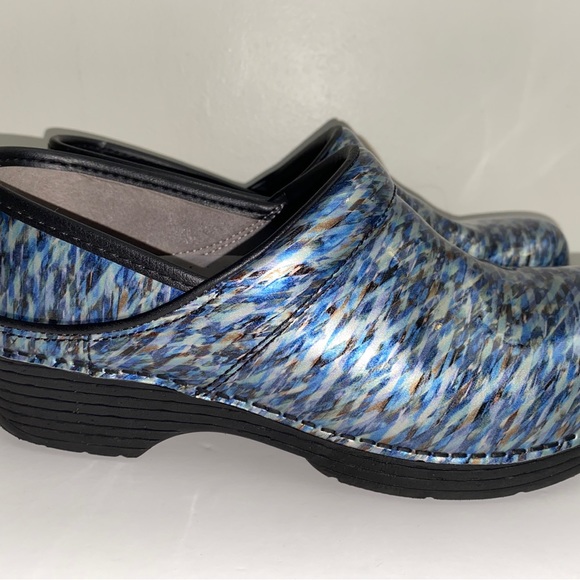 Dansko Womens‎ LT Pro Blue Waves Clogs Size 39 EU 8.5-9 US - Picture 2 of 10